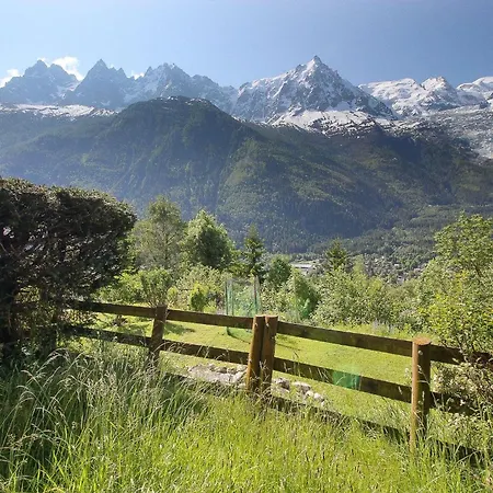 Le Cretet 2 - Views Of The Mont-blanc Chamonix