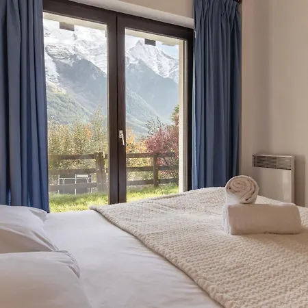 Le Cretet 2 - Views Of The Mont-blanc * シャモニー