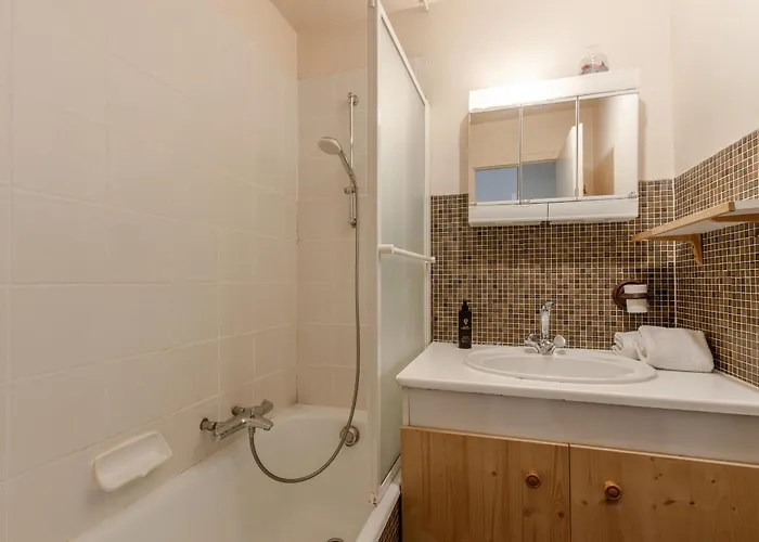 Le Cretet 2 - Views Of The Mont-blanc * Chamonix